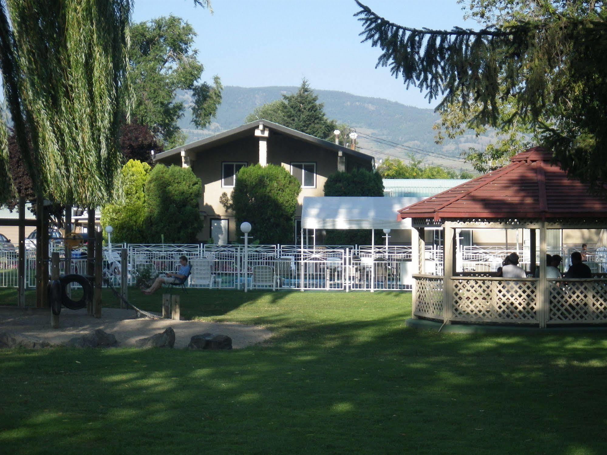 Okanagan Seasons Resort Kelowna Exterior foto